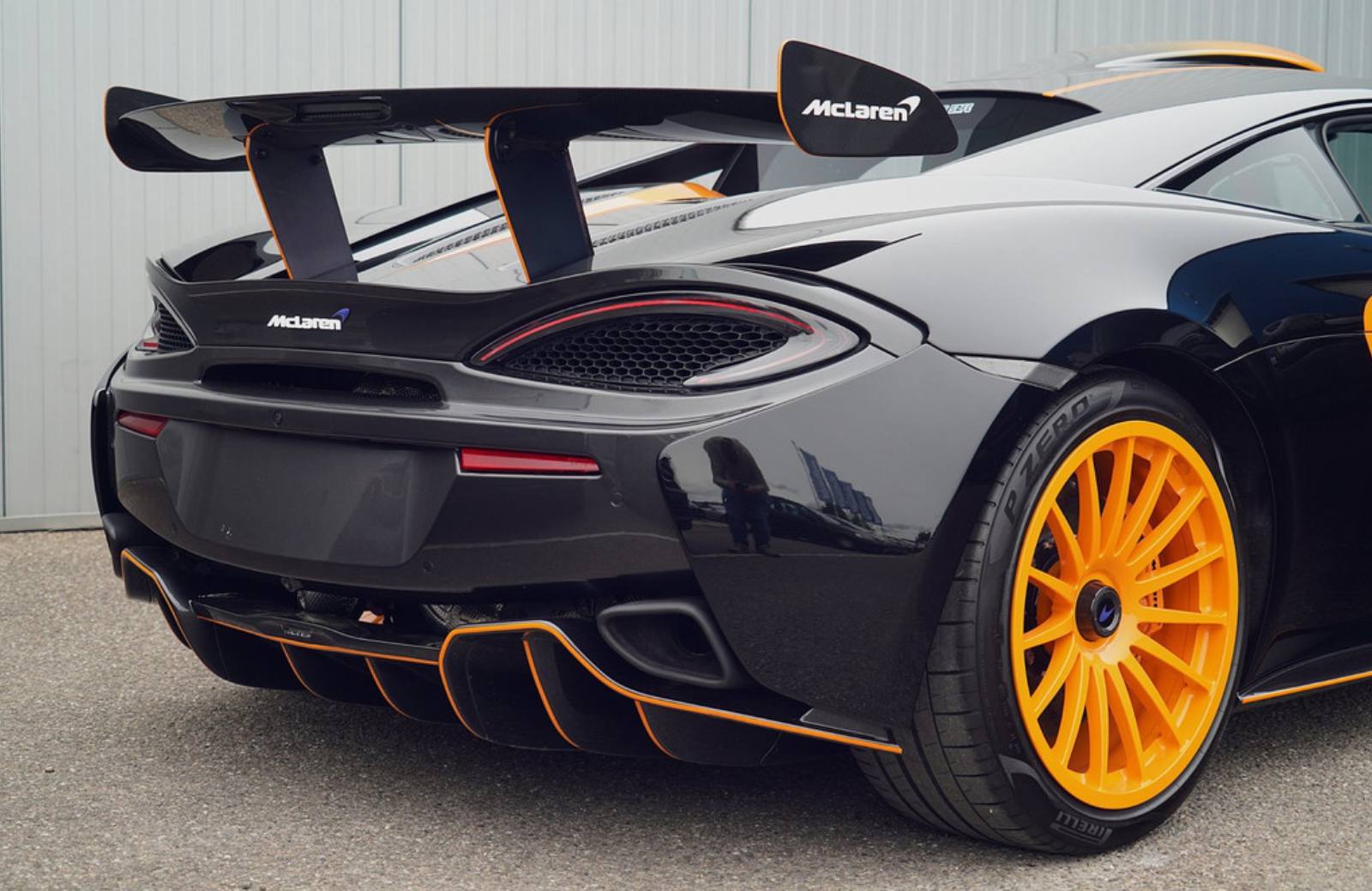 McLaren 620R Vossestein